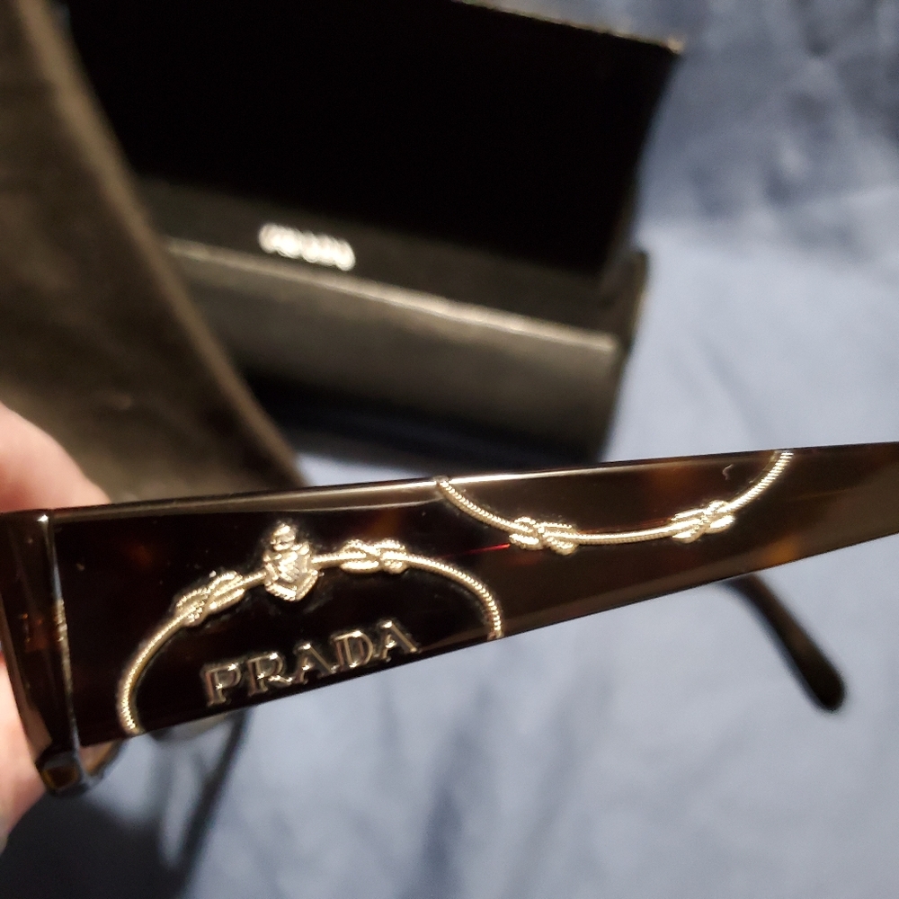 Prada Frames, Case and Cloth